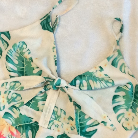 Summer romper - Picture 2 of 3